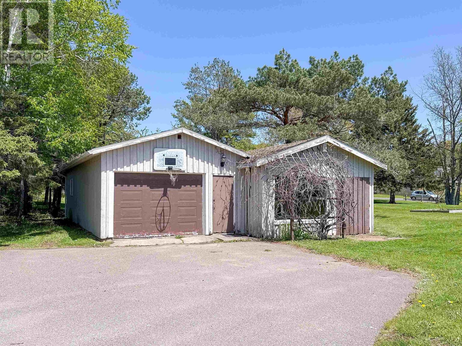 12 Lighthouse Lane - 32