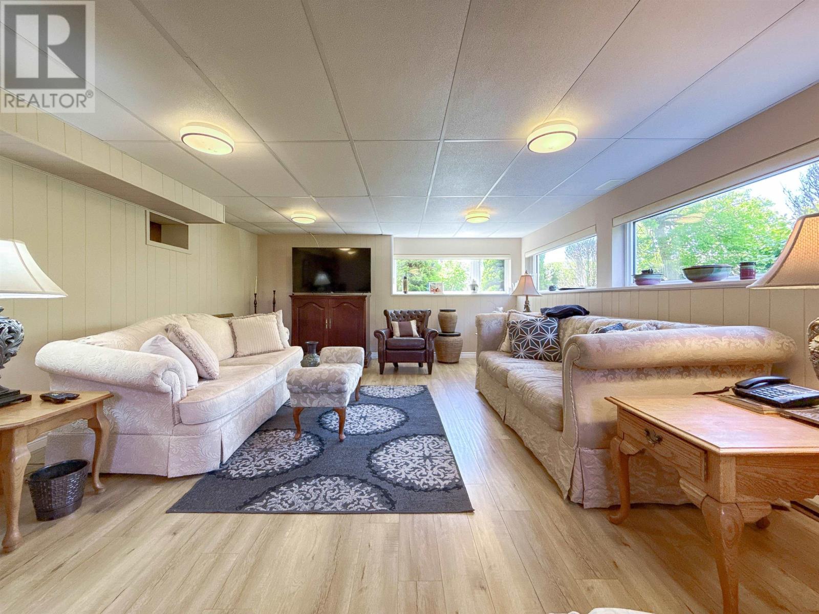 12 Lighthouse Lane - 33