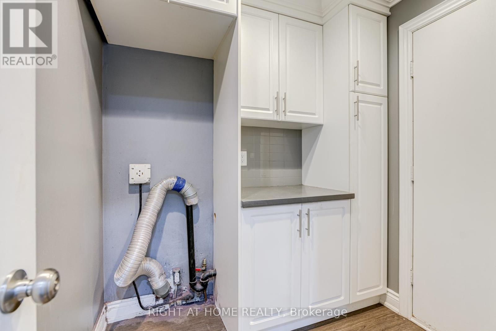 54 WOODSIDE COURT - 13