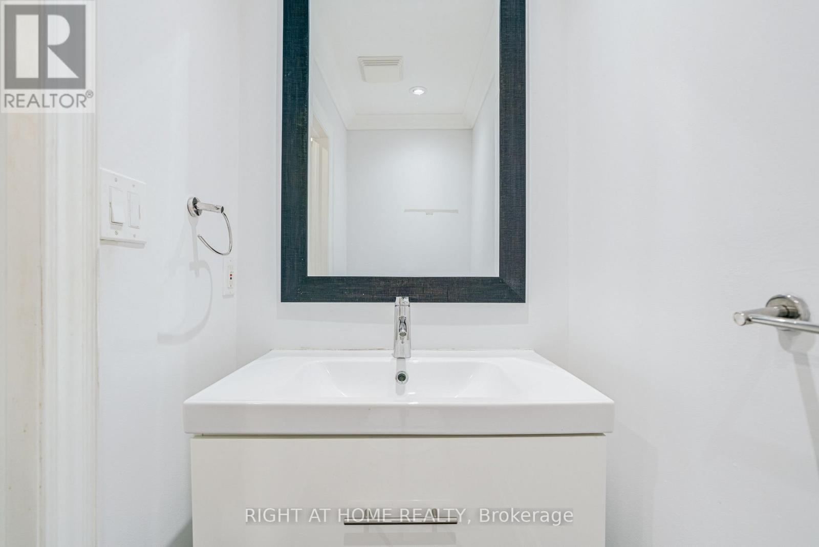 54 WOODSIDE COURT - 11