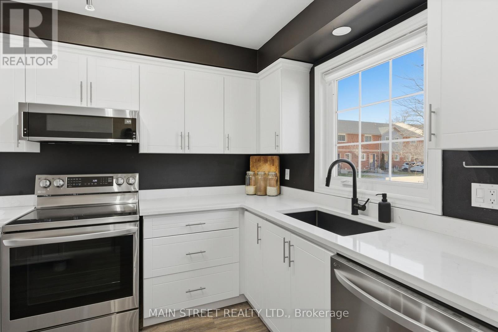#2 110 SILVAN DRIVE - 6