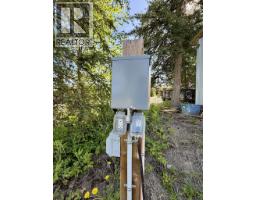 7653 Beazely Road, Deka Lake / Sulphurous / Hathaway Lakes, BC V0K1X3 Photo 13