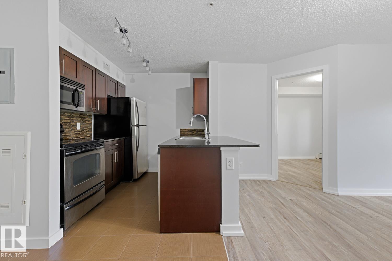 #110 534 WATT BV SW — photo 8