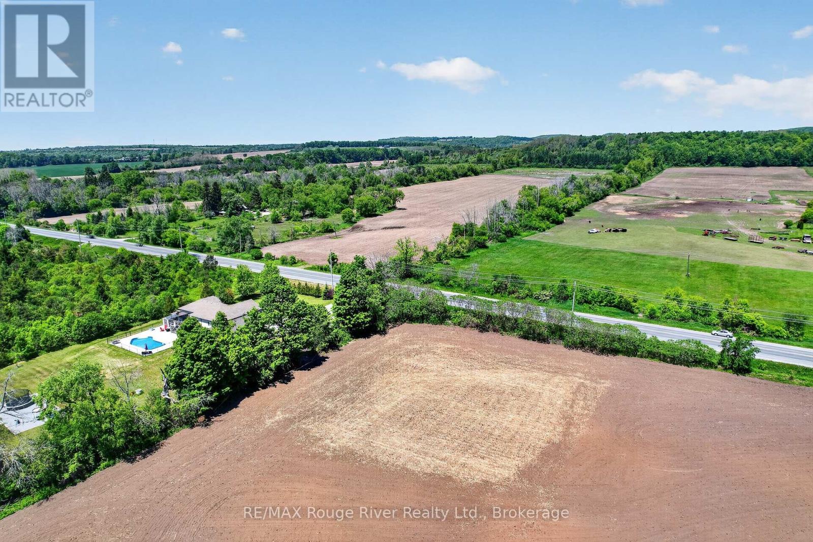 PT LOT 33 COUNTY ROAD 2