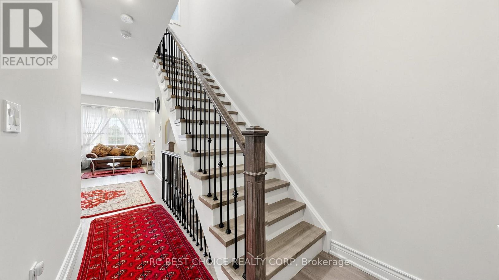 81 NESS DRIVE - 29
