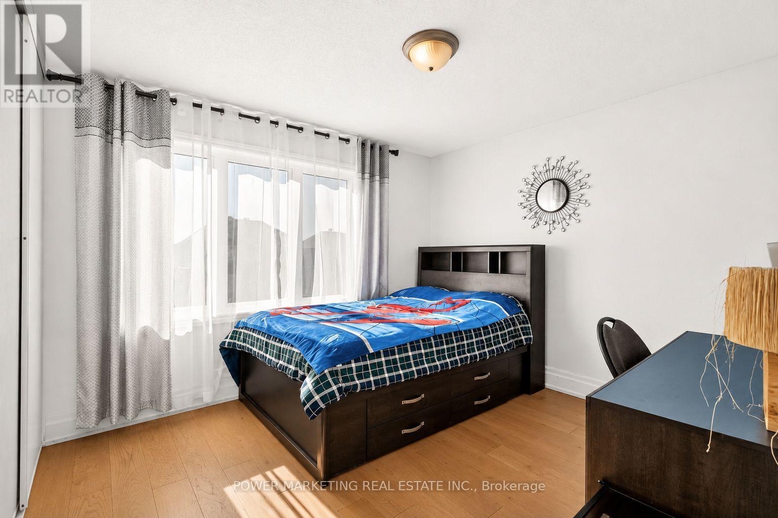 657 CLEARBROOK DRIVE N - 26