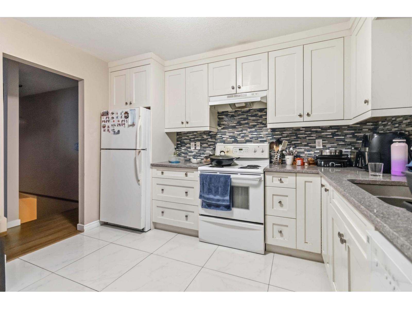 3273 CHEAM DRIVE, Abbotsford