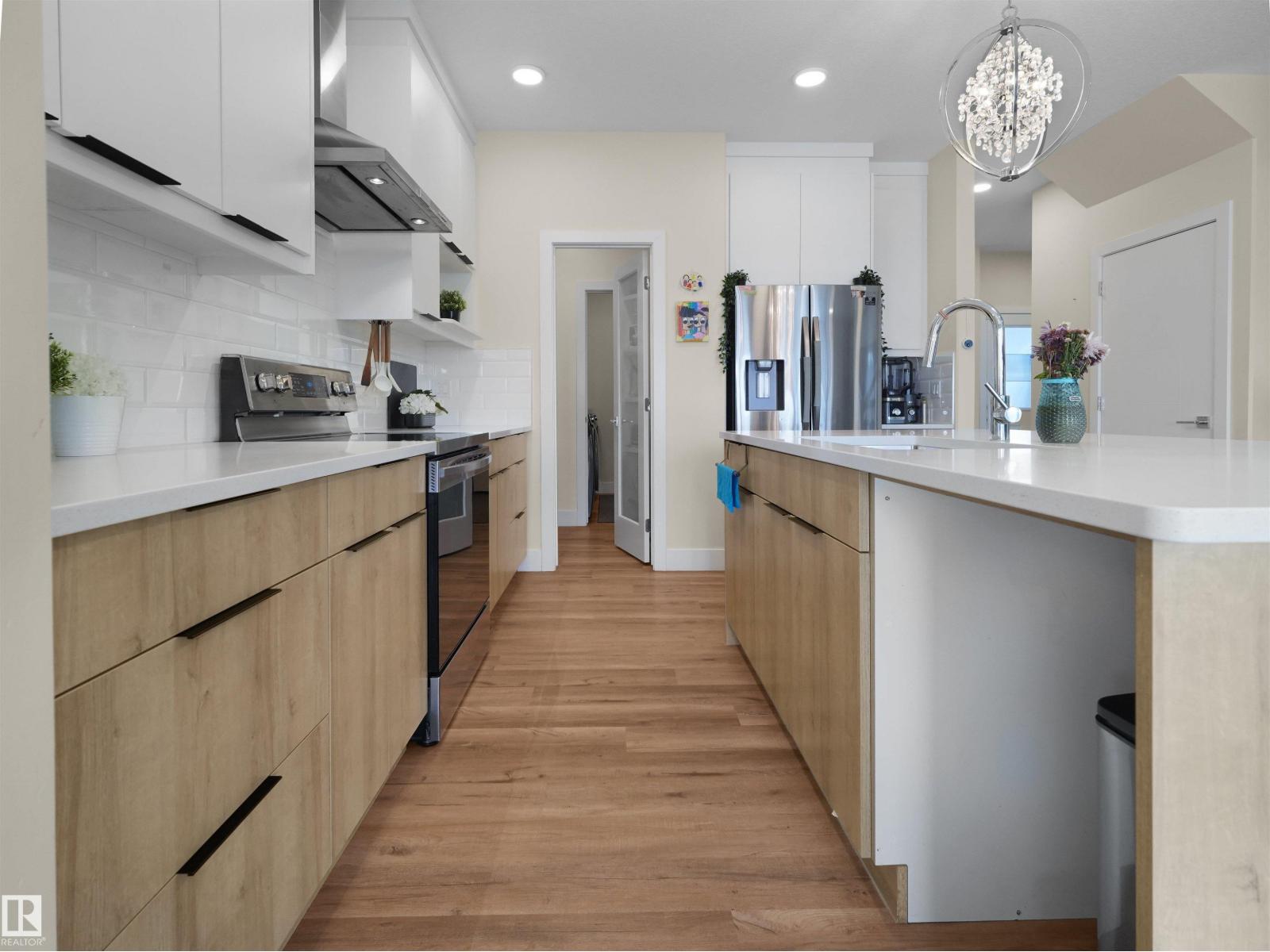 9923 222 ST NW - 13