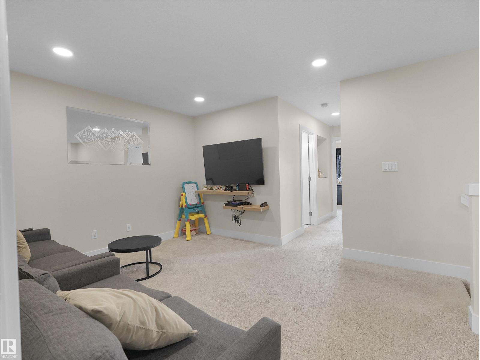 9923 222 ST NW - 25