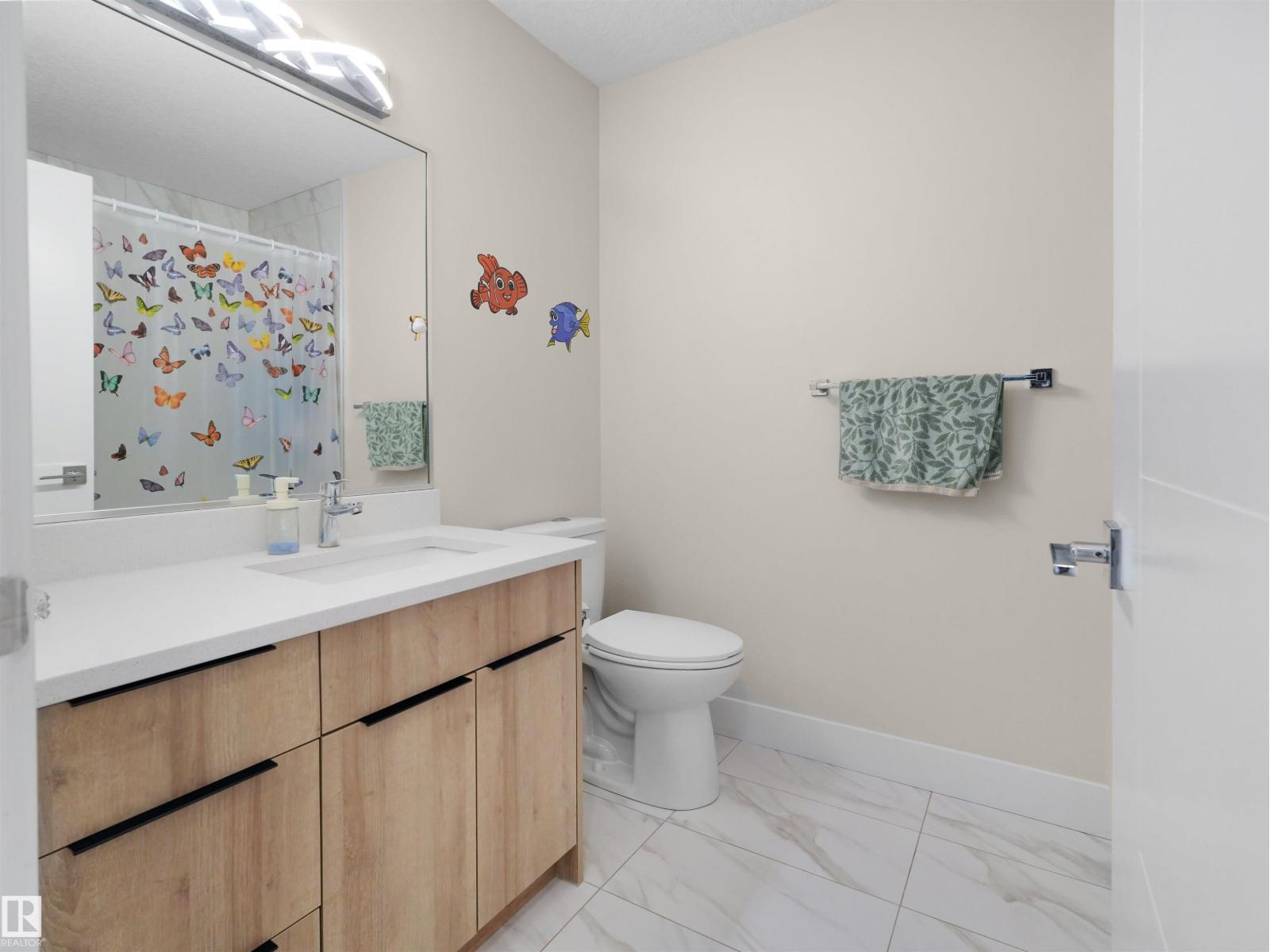 9923 222 ST NW - 37