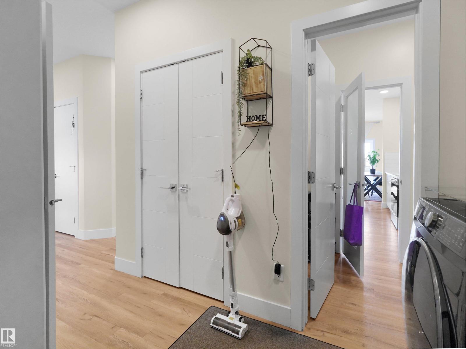 9923 222 ST NW - 8