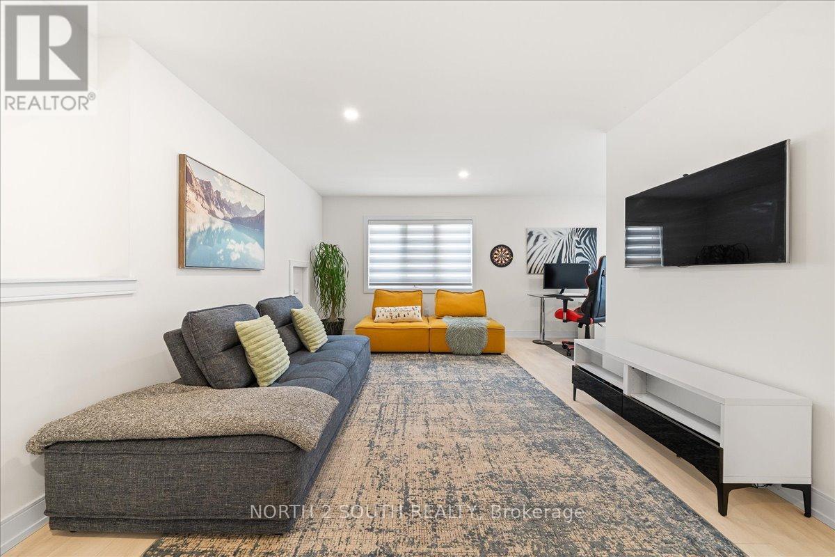 118 BERKELY STREET - 24