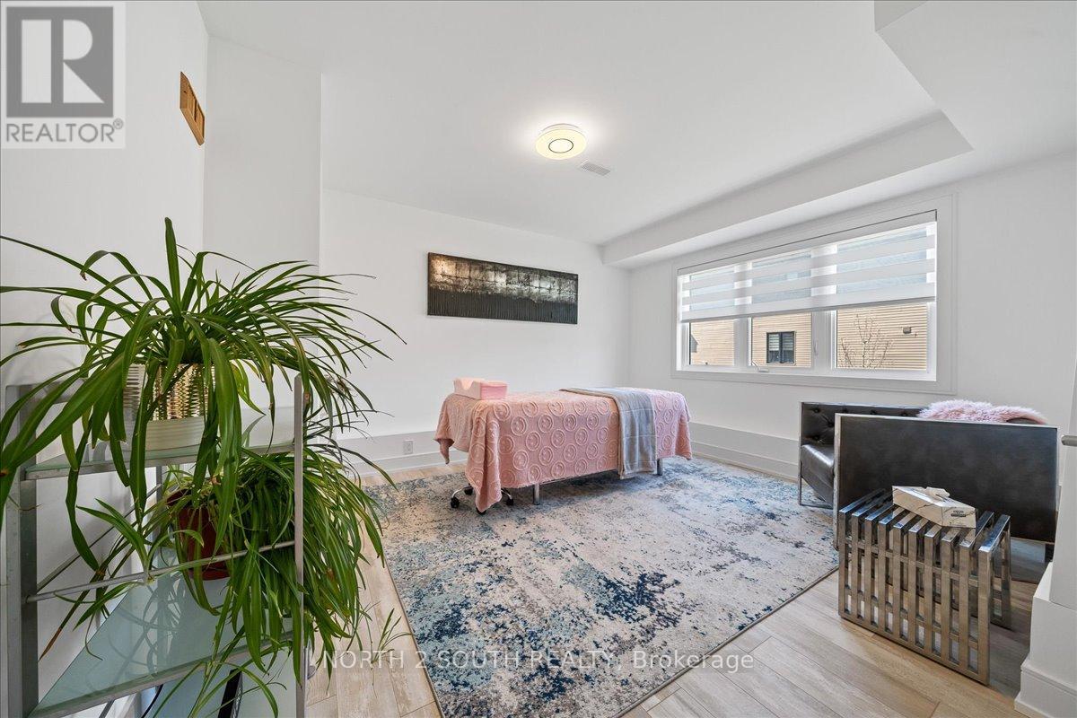 118 BERKELY STREET - 41