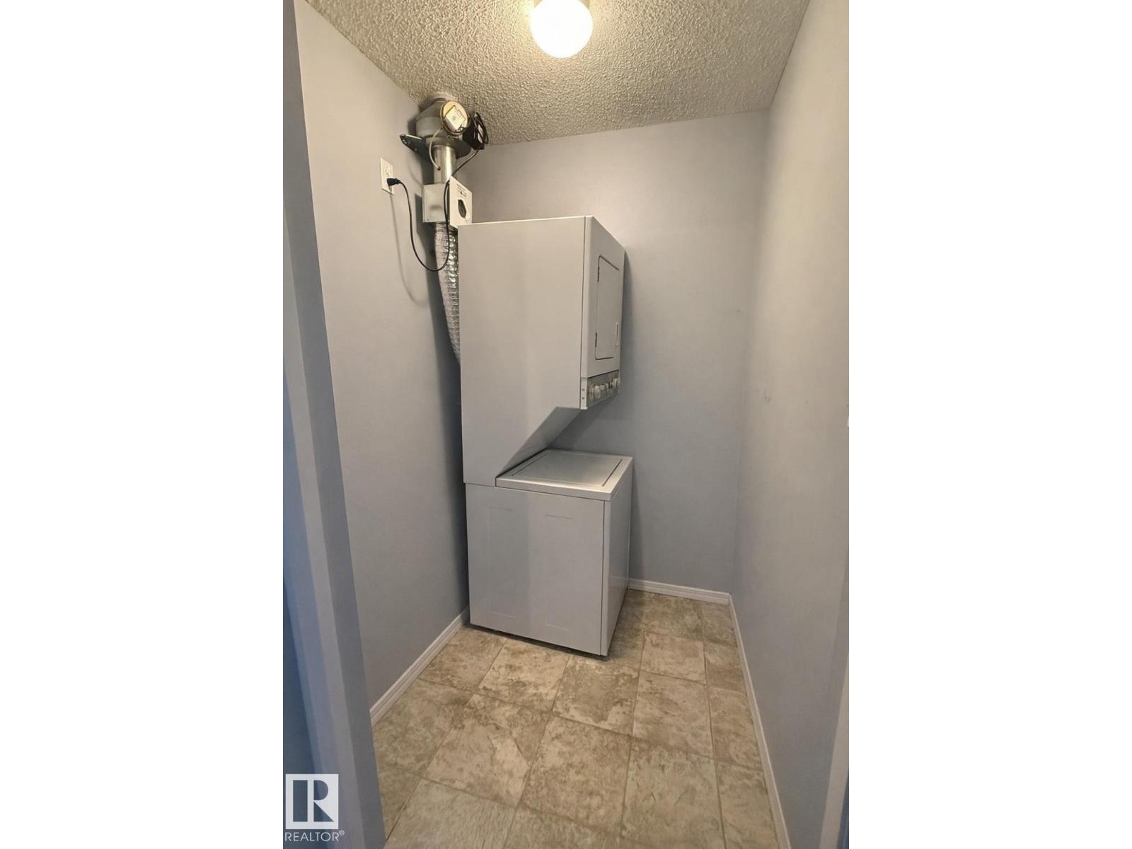 #133 301 CLAREVIEW STATION DR NW - 11