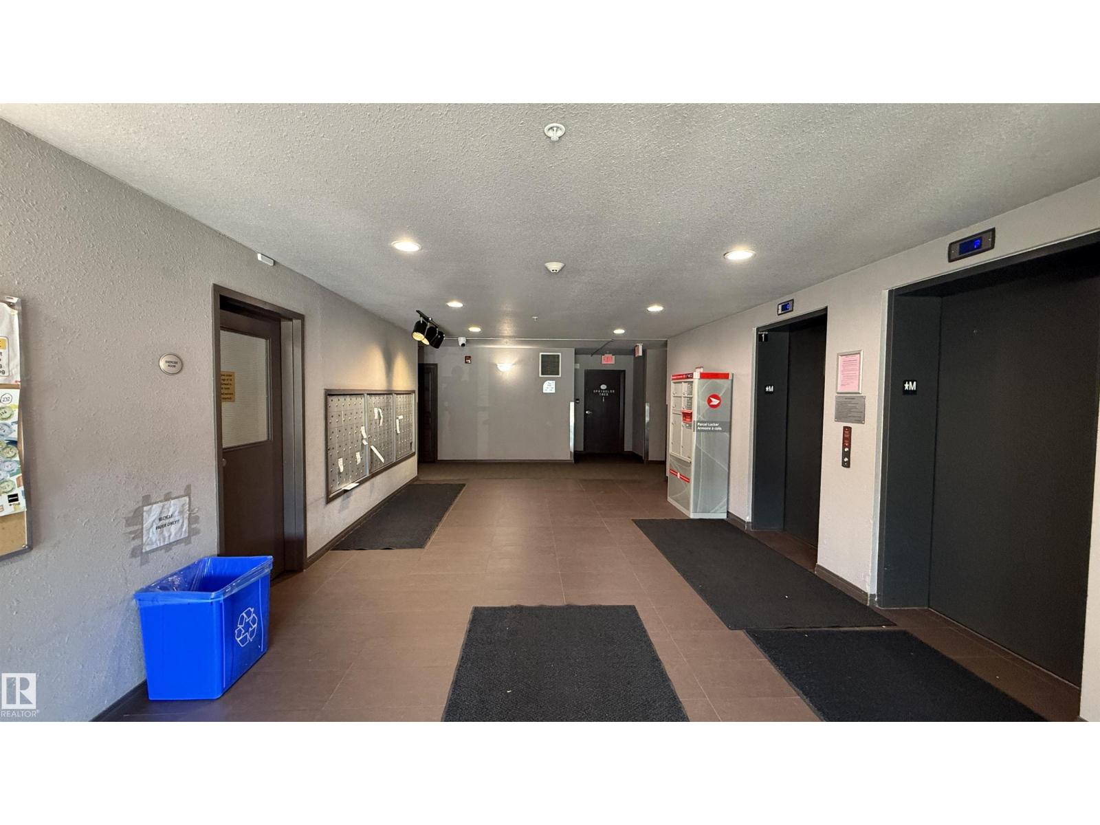 #133 301 CLAREVIEW STATION DR NW - 3