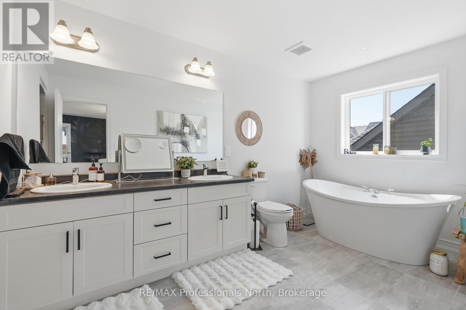 75 EAGLECREST AVENUE - 30