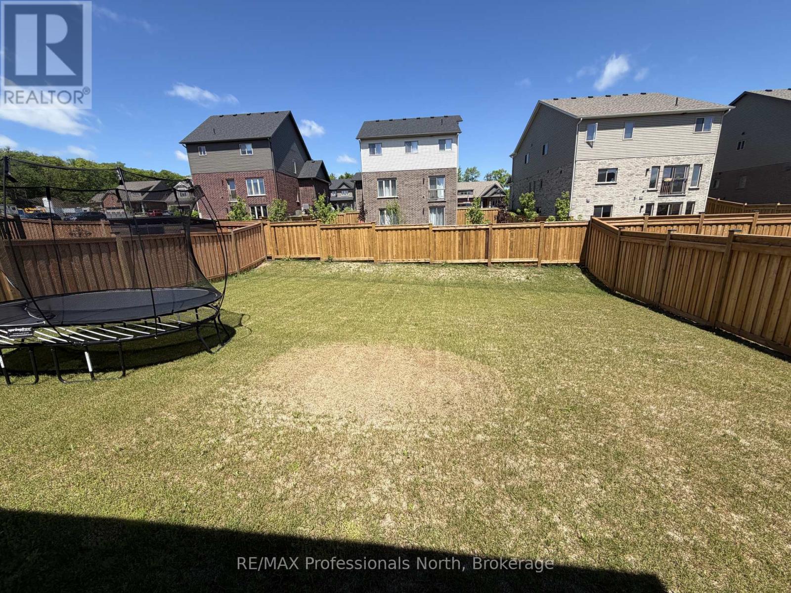 75 EAGLECREST AVENUE - 36