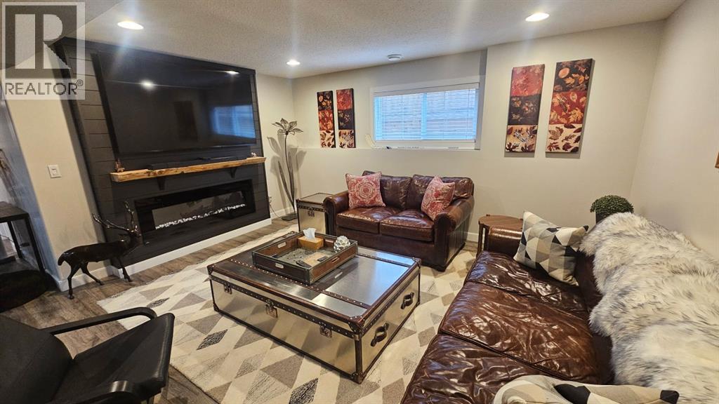 3505 52 Street — photo 10