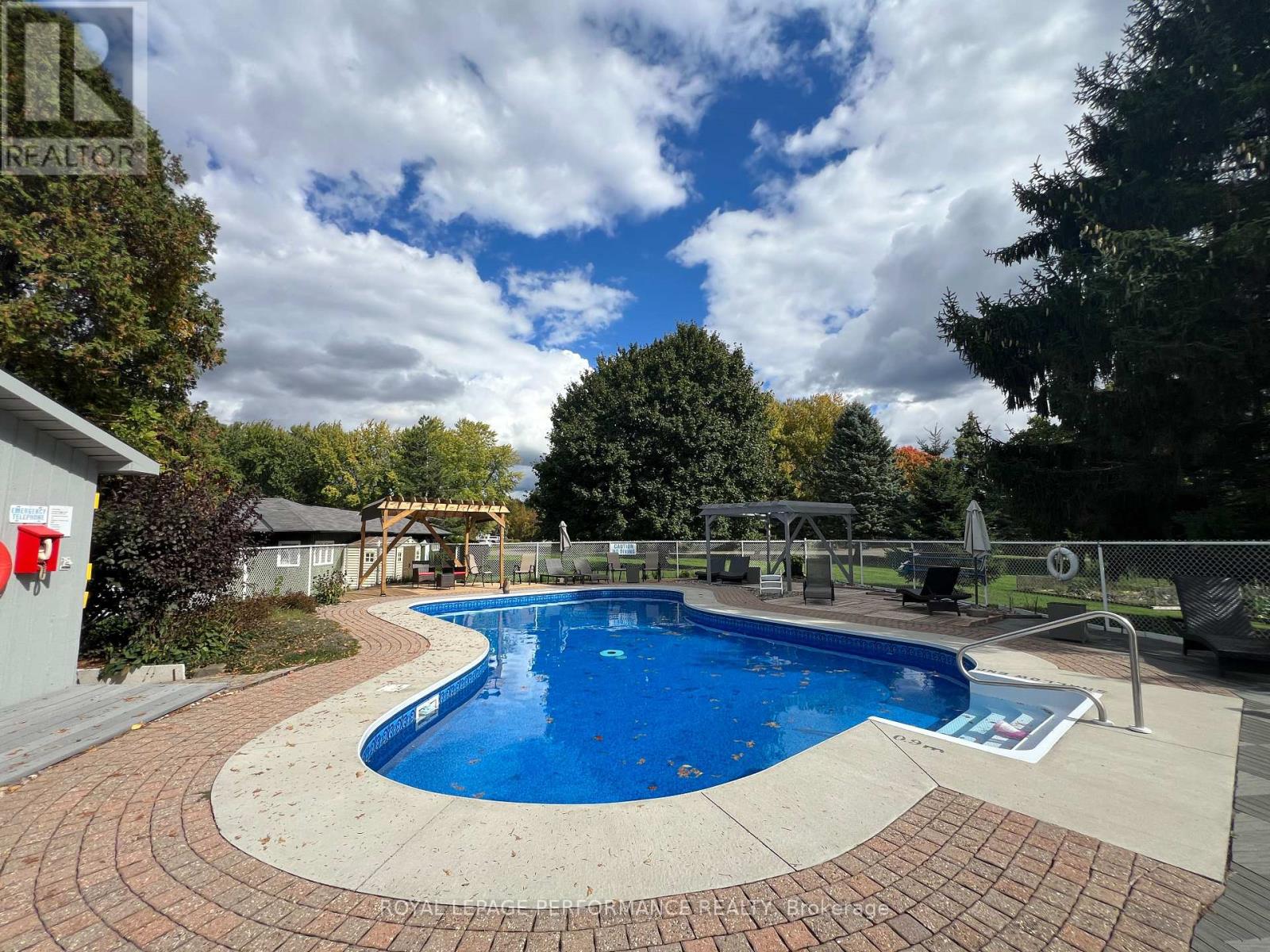 6263 MACDONALD COURT - 24