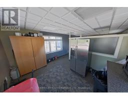 17361 Cornwall Centre Road, South Stormont, ON K6K1K6 Photo 13