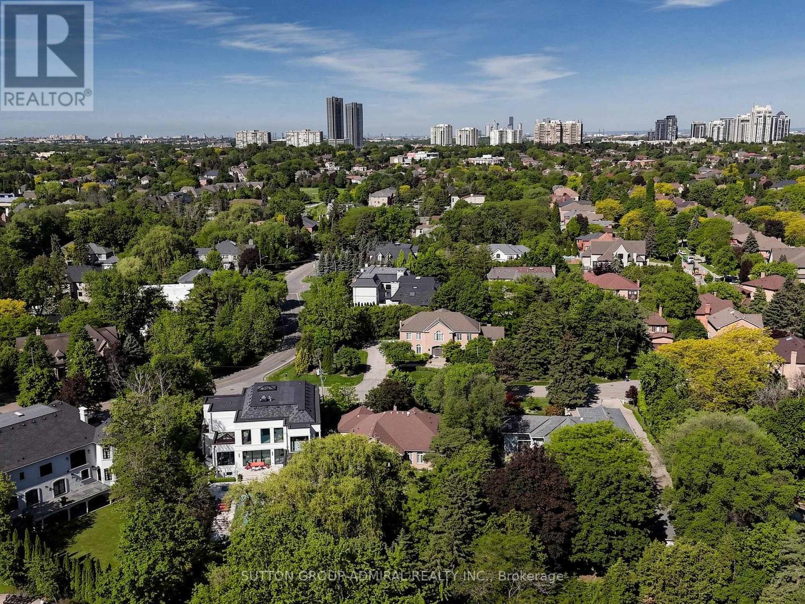 3 RAYMOND DRIVE - 37