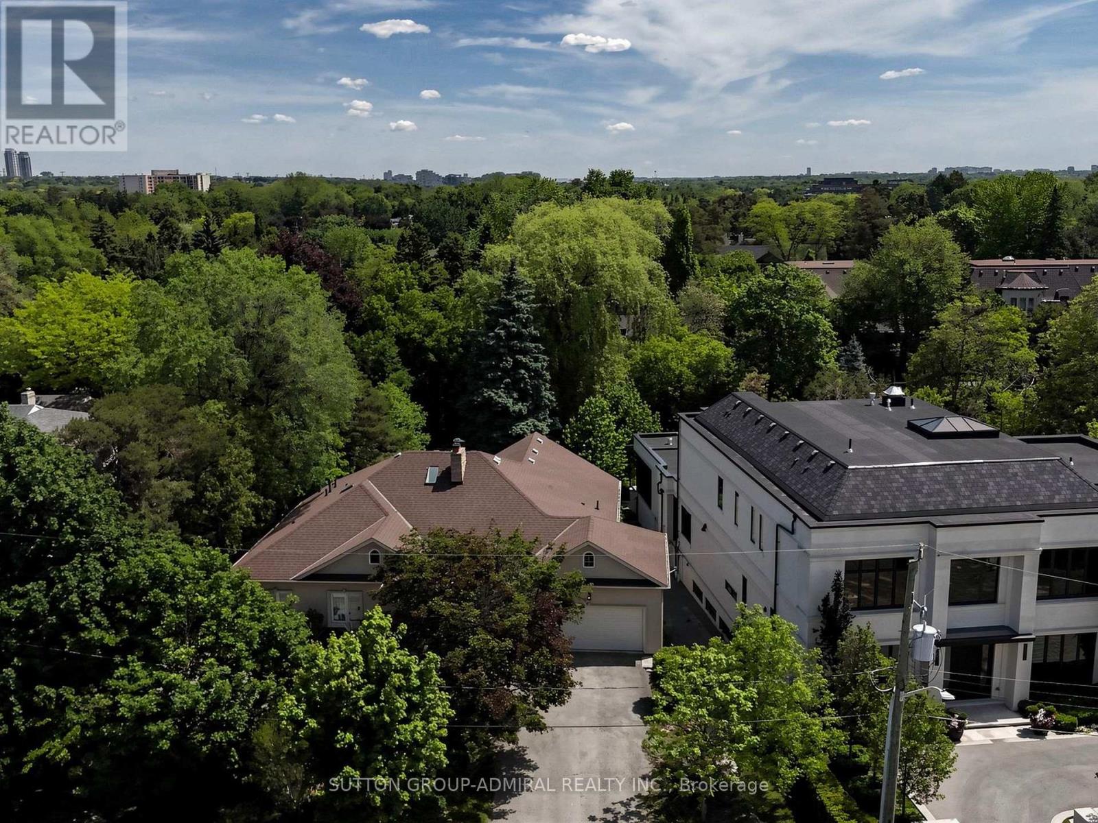 3 RAYMOND DRIVE - 40