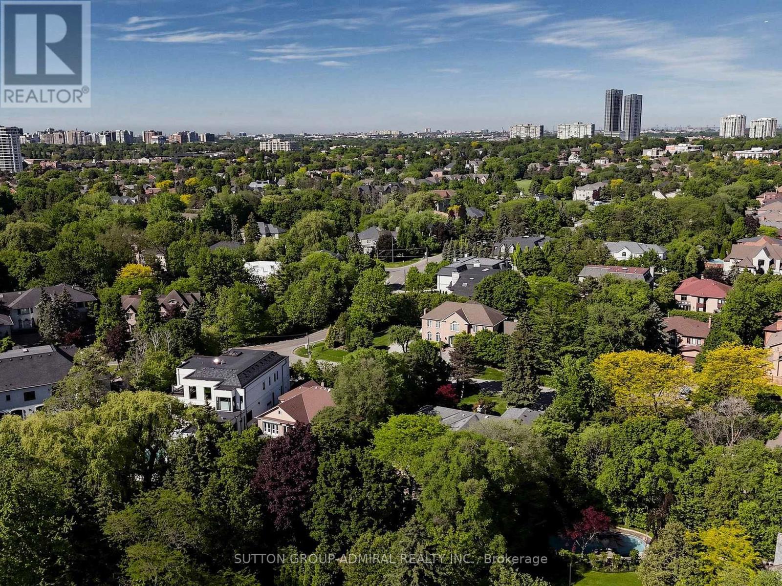 3 RAYMOND DRIVE - 38