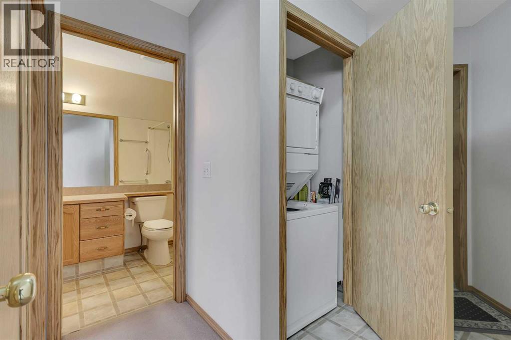 2 Janko Close — photo 23