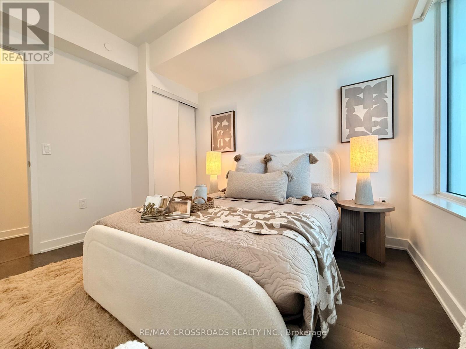 #2301 195 REDPATH AVENUE - 12