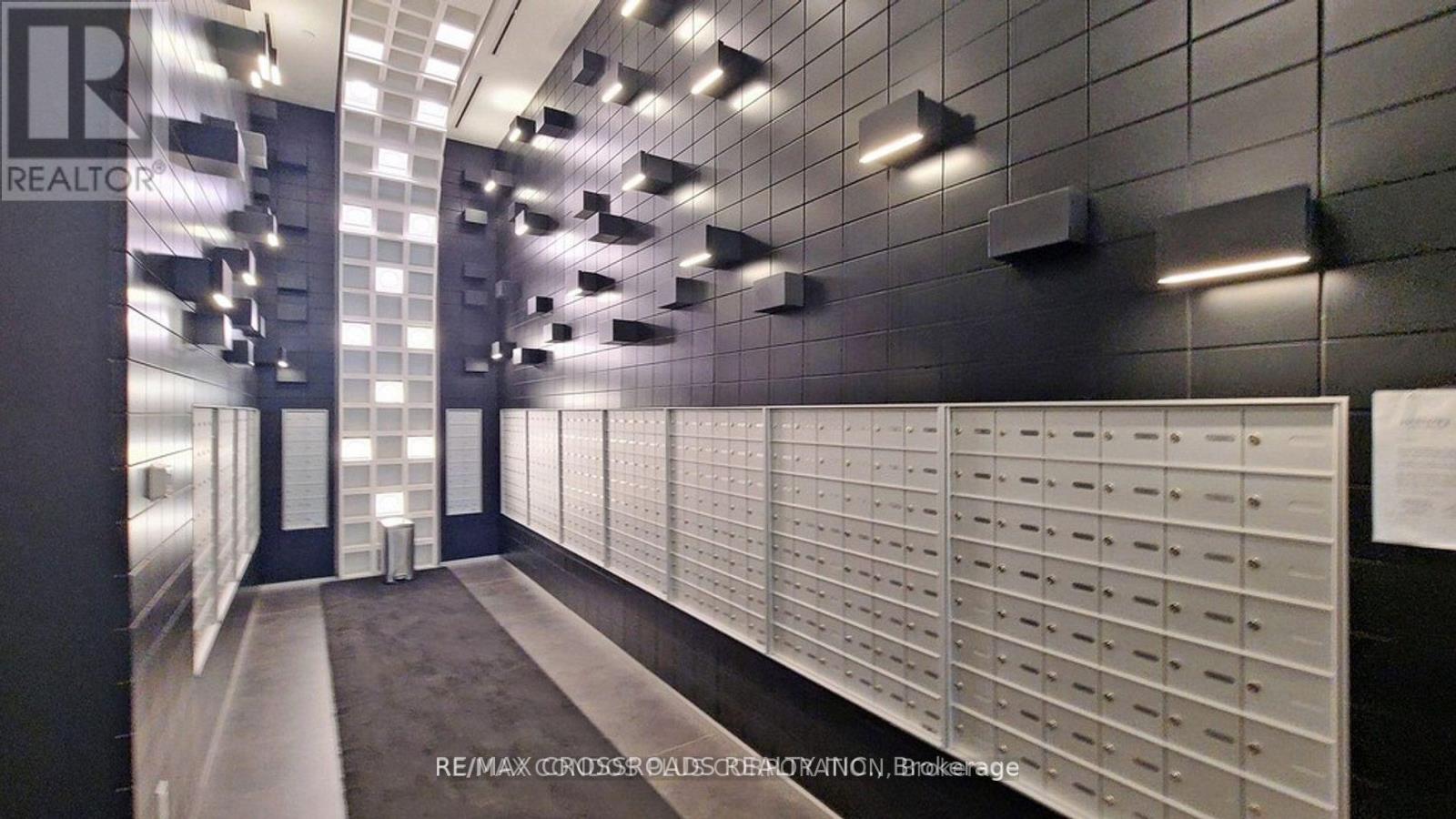 #2301 195 REDPATH AVENUE - 26