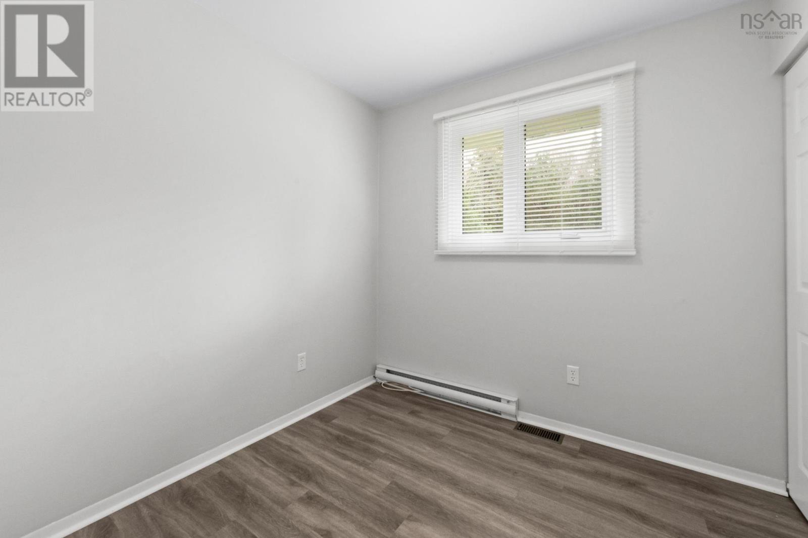 265 Dyke Road - 16