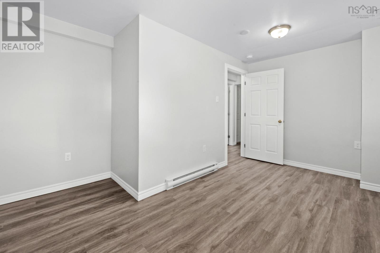 265 Dyke Road - 25
