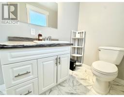 105 Bob Clark Drive thumbnail 23