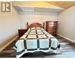 105 Bob Clark Drive thumbnail 33