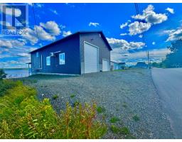 105 Bob Clark Drive thumbnail 6
