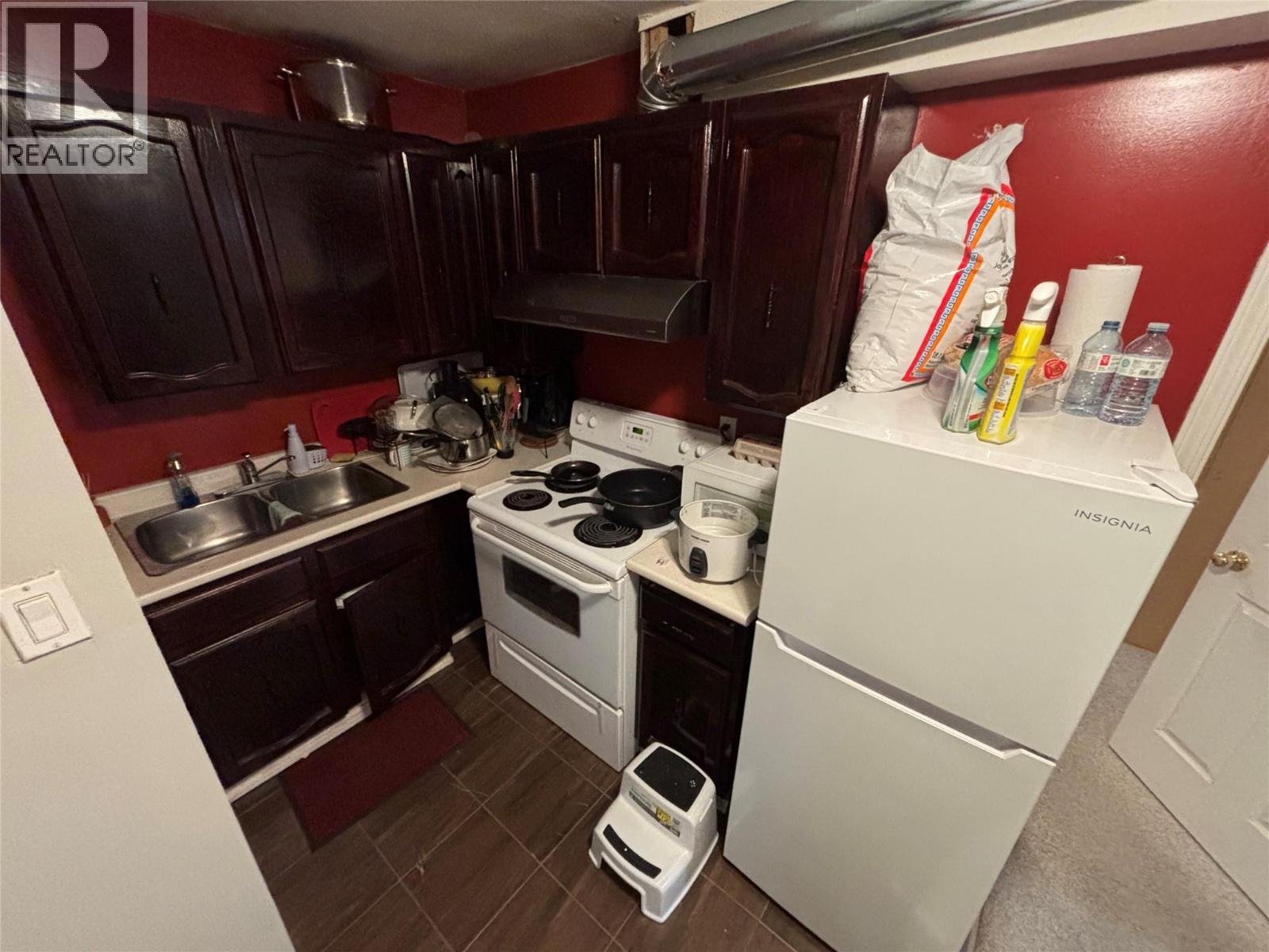 741 Dunrobin Drive - 6