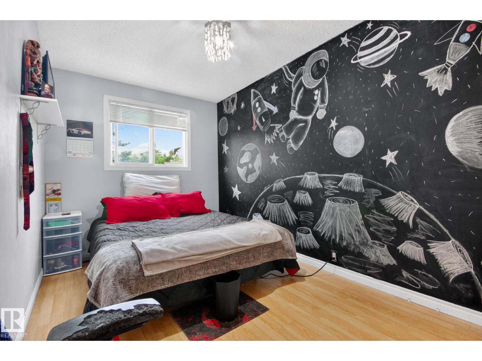 #11 2131 OAK ST — photo 20
