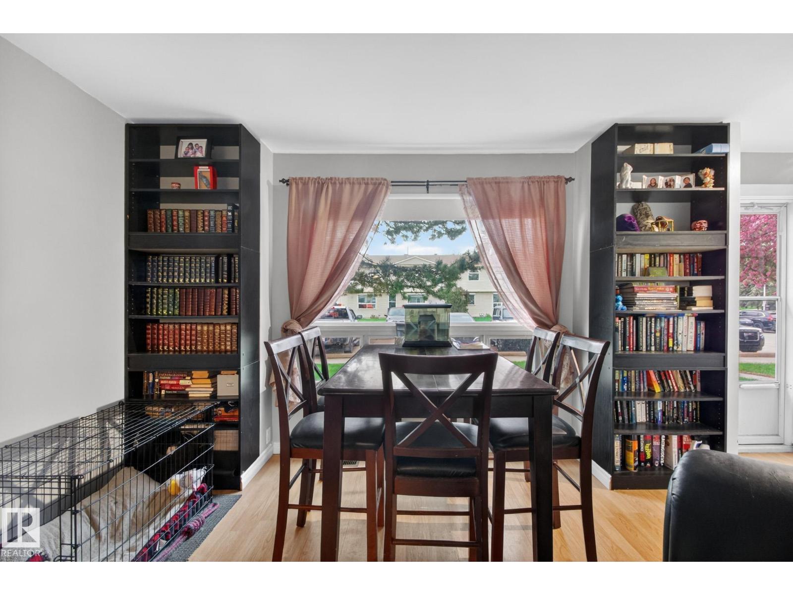 #11 2131 OAK ST — photo 7