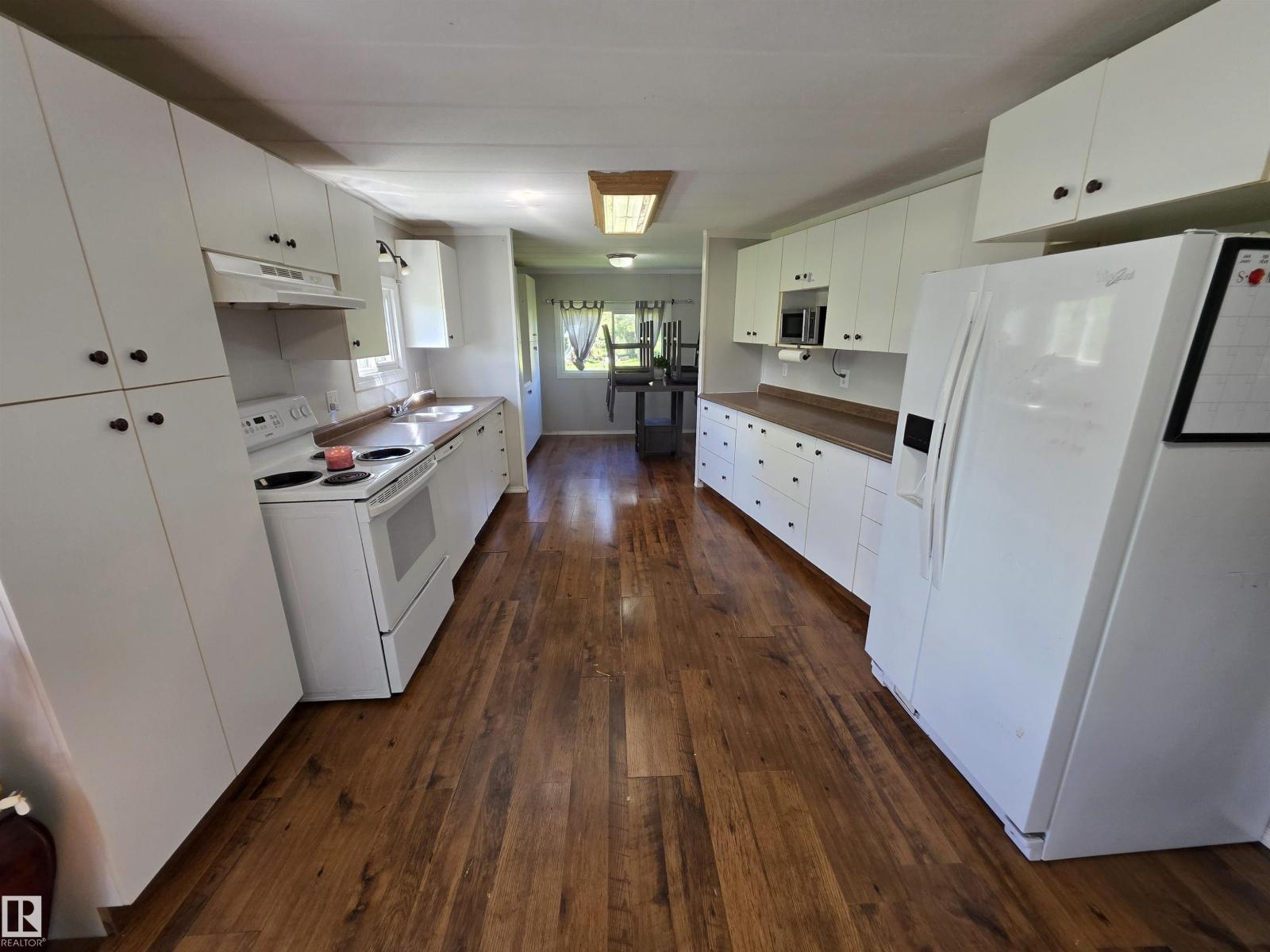 50521 HWY 22 - 11