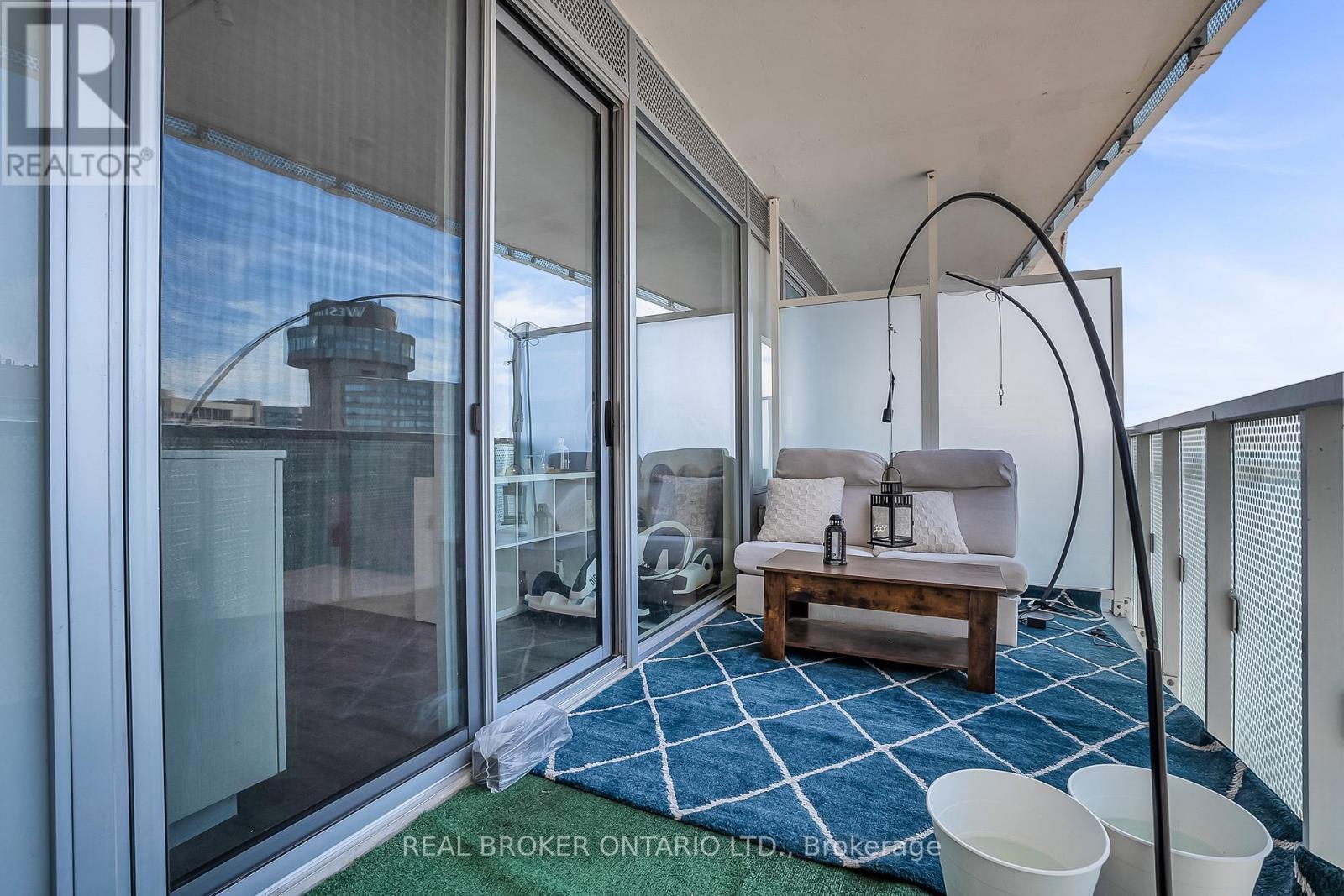 #2706 15 QUEENS QUAY E - 23