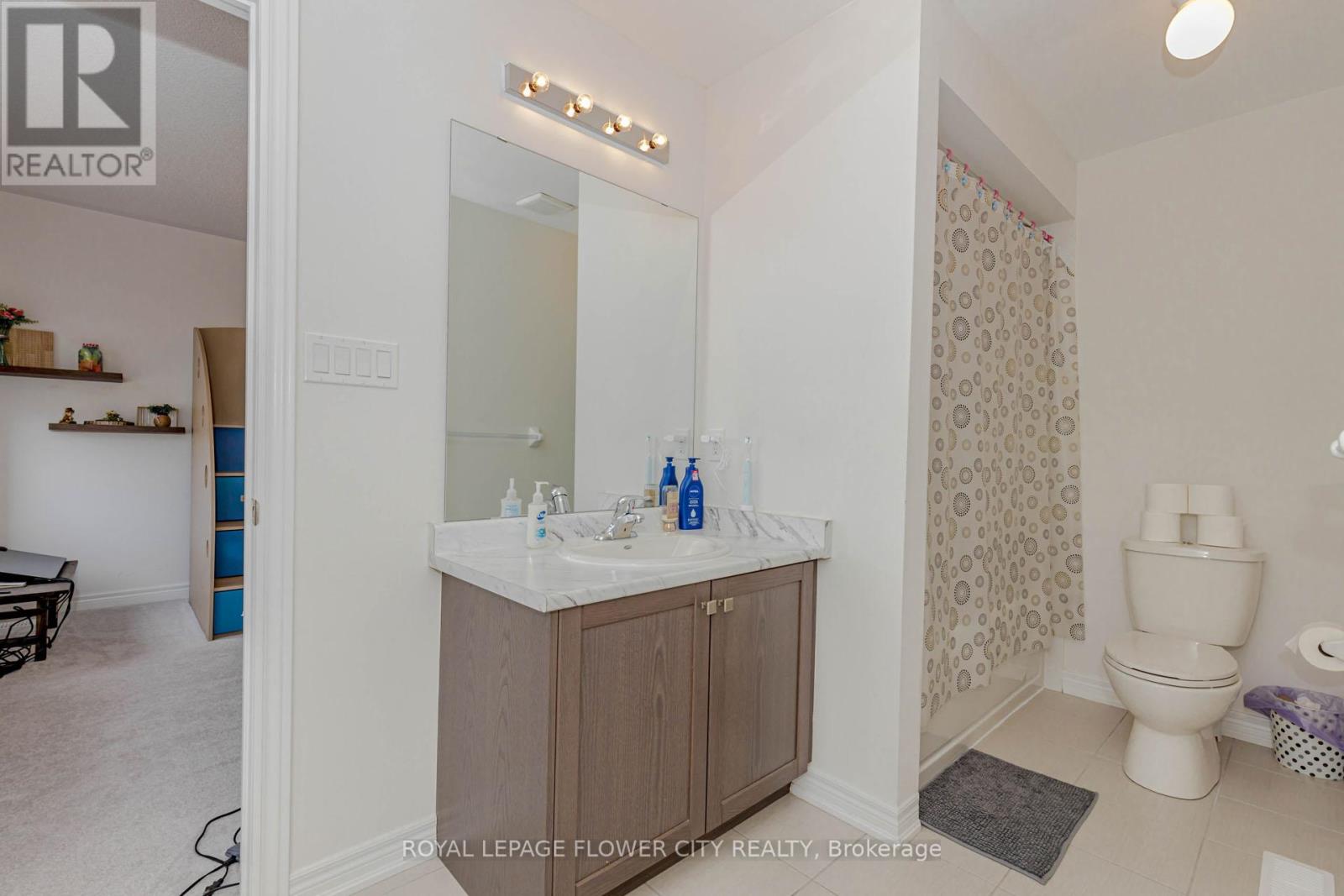 226 CHIPPEWA AVENUE - 19