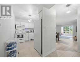 220 - 326 Major Mackenzie Drive, Richmond Hill, ON L4C8T4 Photo 11