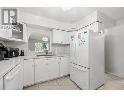 220 - 326 Major Mackenzie Drive, Richmond Hill, ON L4C8T4 Photo 14