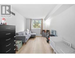 220 - 326 Major Mackenzie Drive, Richmond Hill, ON L4C8T4 Photo 16
