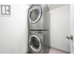 220 - 326 Major Mackenzie Drive, Richmond Hill, ON L4C8T4 Photo 19