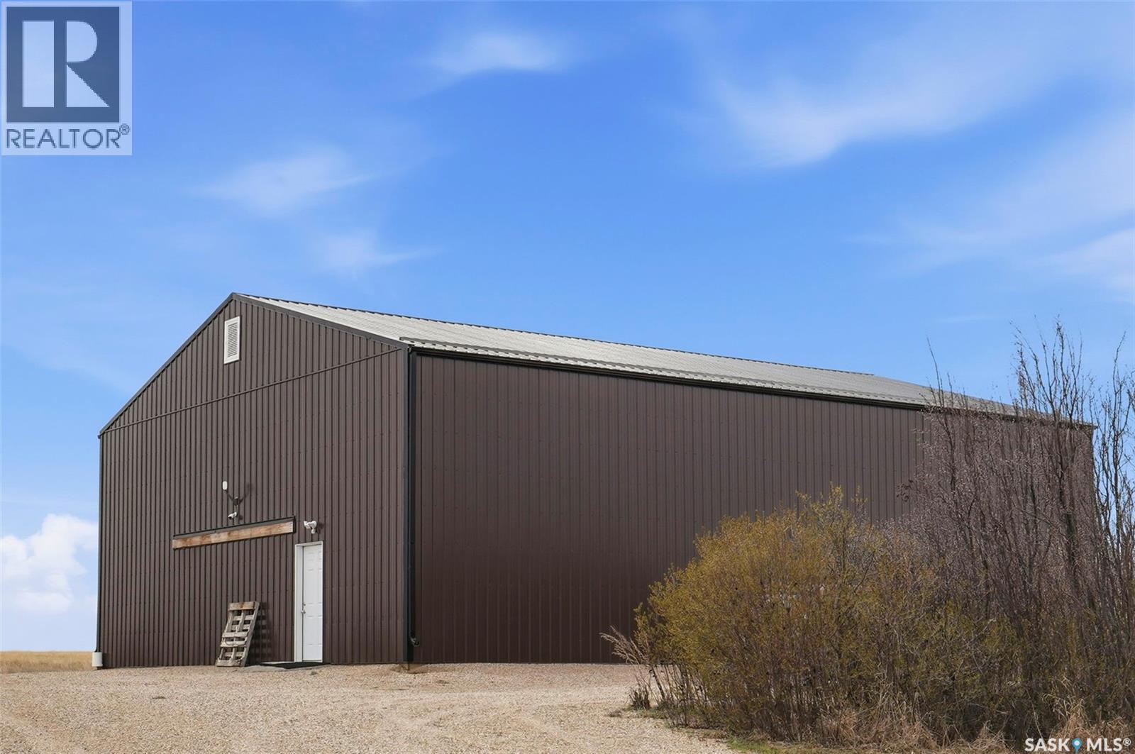 Moen Acreage — photo 32