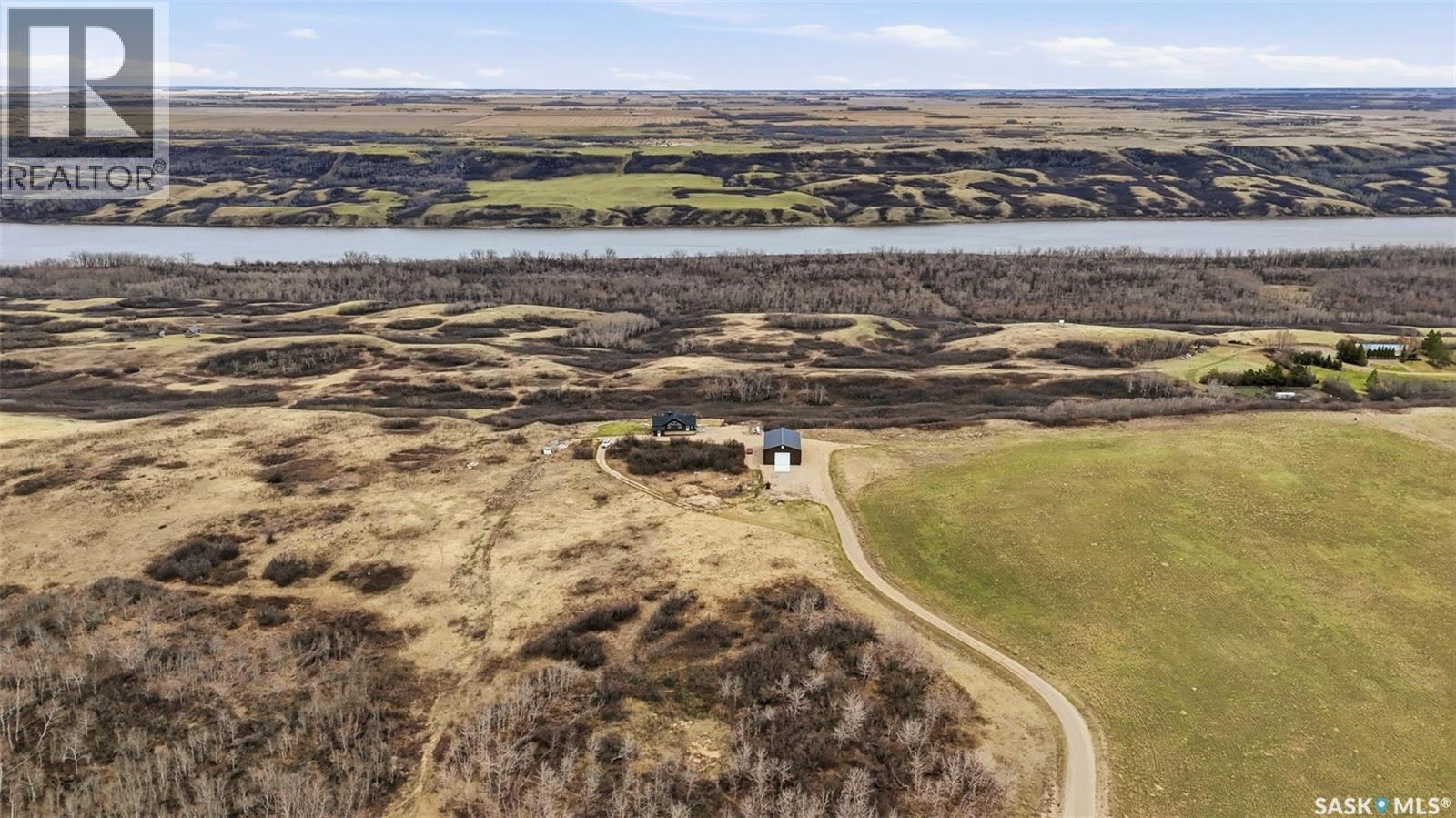 Moen Acreage — photo 46