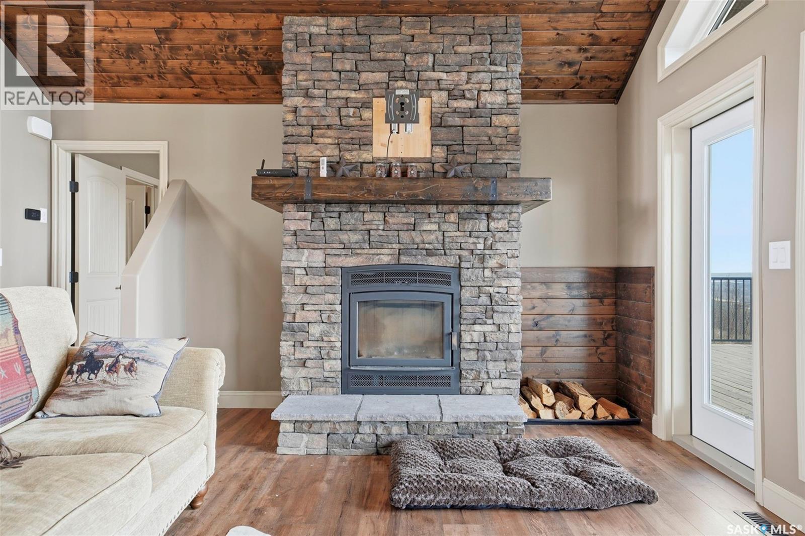 Moen Acreage — photo 8