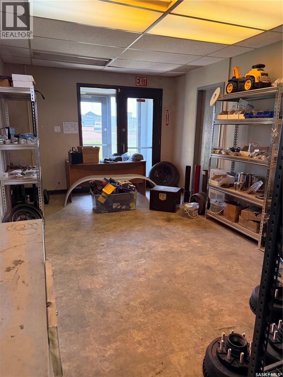 469 Devonian STREET — photo 17