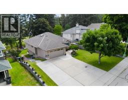 2211 Shannon Woods Place, West Kelowna